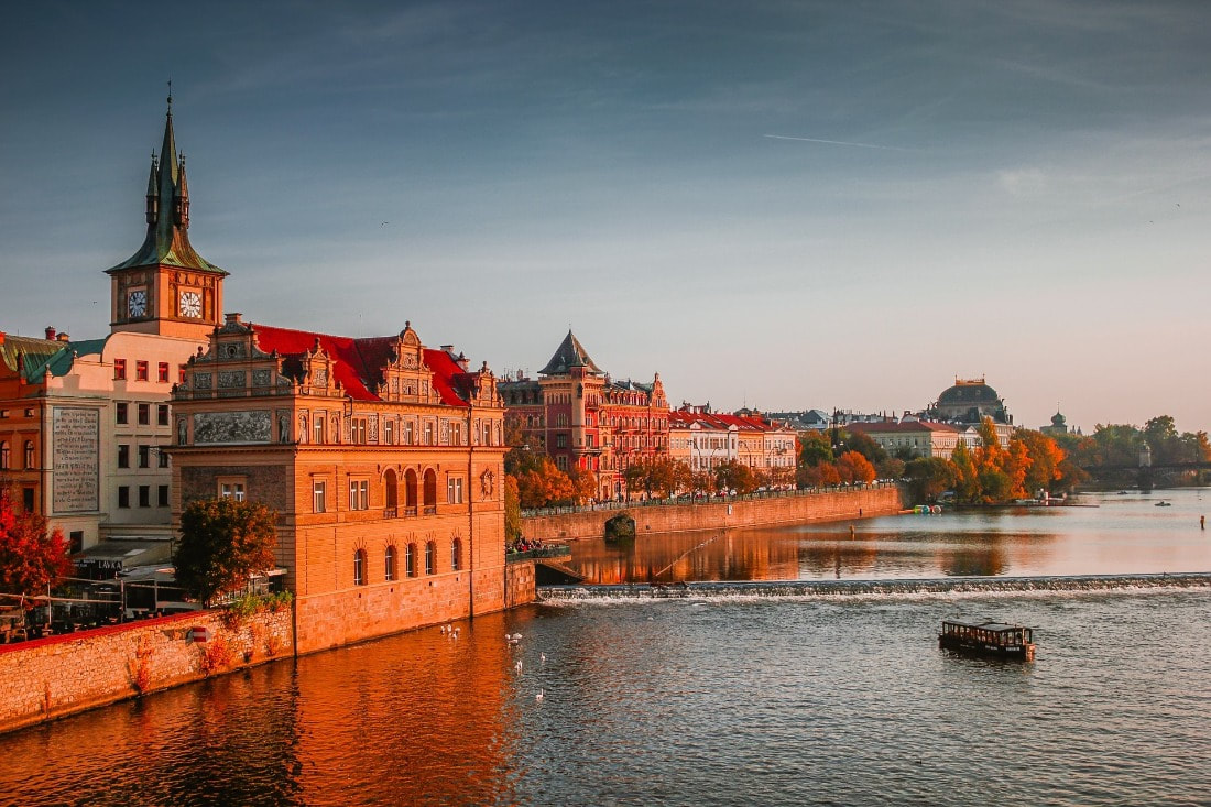 Sightseeing of Prague after train journey from Vienna to Prague